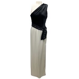 VALENTINO BOUTIQUE VINTAGE SILVER / BLACK ONE SHOULDER SILK GOWN